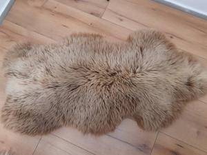 Schaffelle - Meliert Toffee -  Coburger Fuchsschaf - original-meliert-toffee-sheepskin