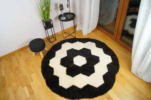Schaffelle - Runde teppiche - unique-round-carpets-sheepskin